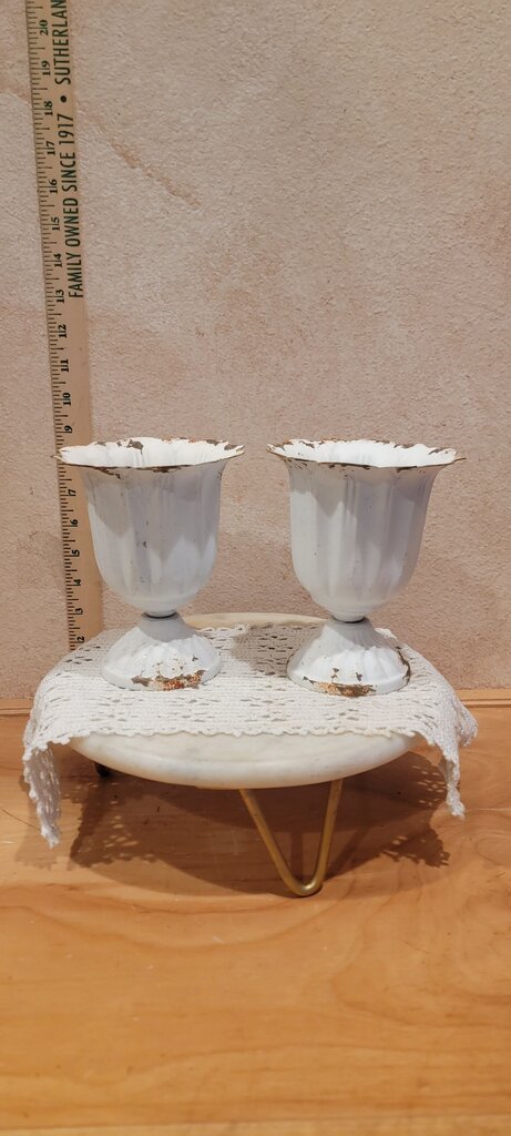 Pair of Rusted Fluted White Tin Scalloped Cup / Vases Foliage holder Wedding Faux Arrangements Flower Pots Grannycore Cottage Country Granny core