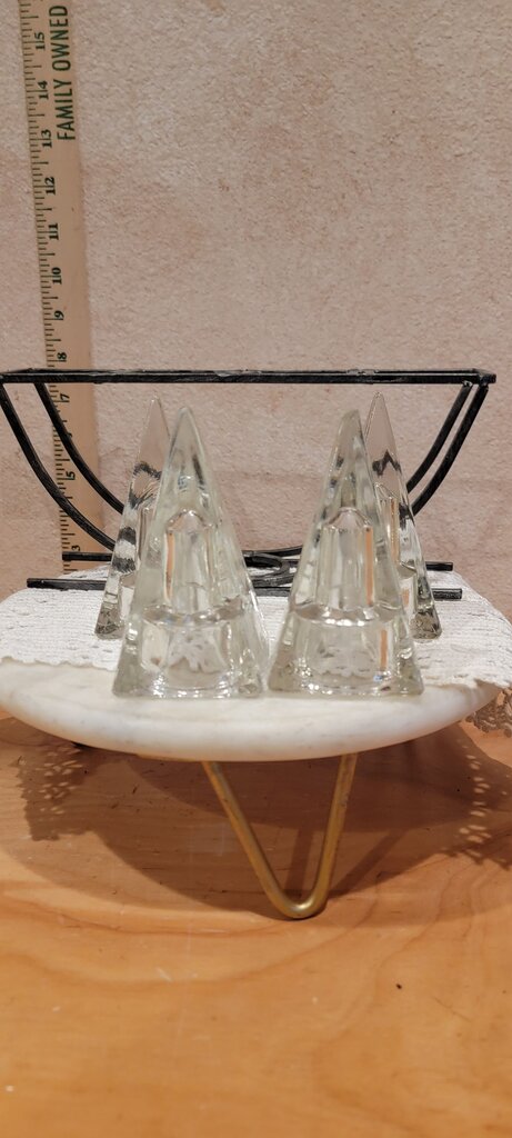 Modern Decorative Square/Triangular Glass Candle Holders W/ Brutalist Metal Stand Four-spot Clear Candle Holder