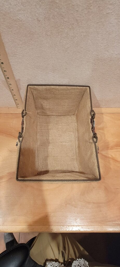 Metal Wire Mesh Harvest Basket Christmas Decor Burlap Rustic Centerpiece Jute Lining Plaid Bow