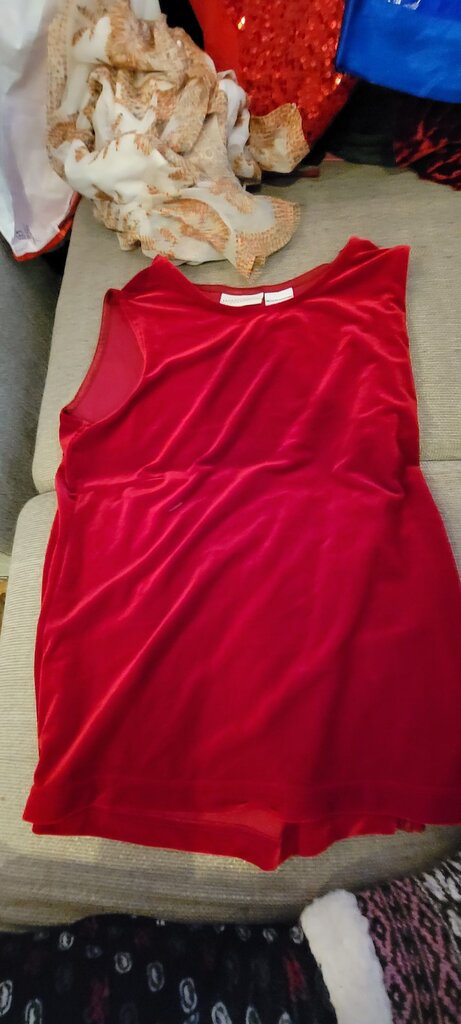Jaclyn Smith Classic Red Velvet Tank Top
