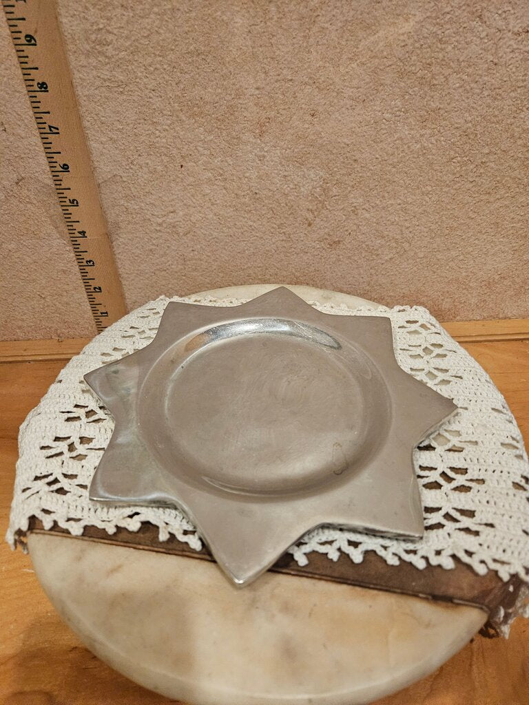Star Shaped Metal Plate candle holder wine bottle coaster display Unique barware holiday table elegant tableware