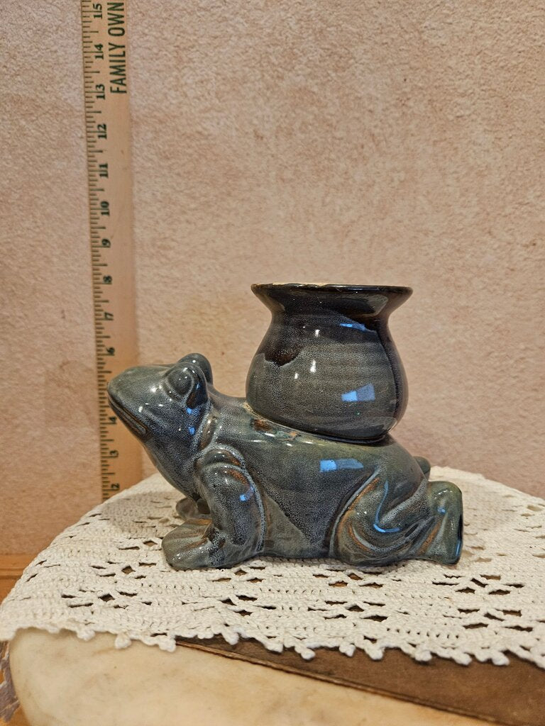 Vintage Green Ceramic Frog Planter Bowl Art Pottery Flower pot air plant succulent