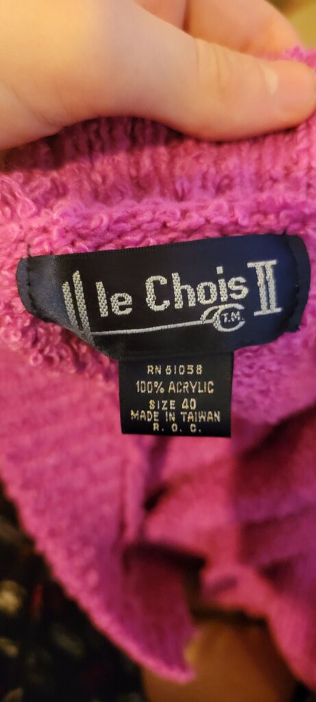 Le Chois II Women's Pink Sweater