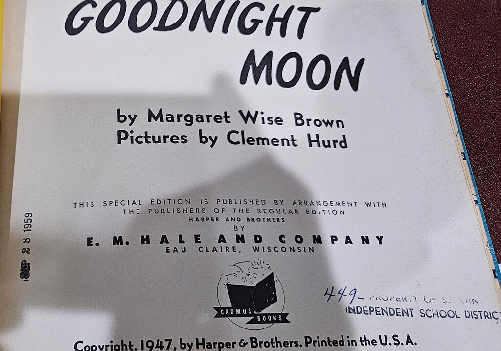 Goodnight Moon by Margaret Wise Brown